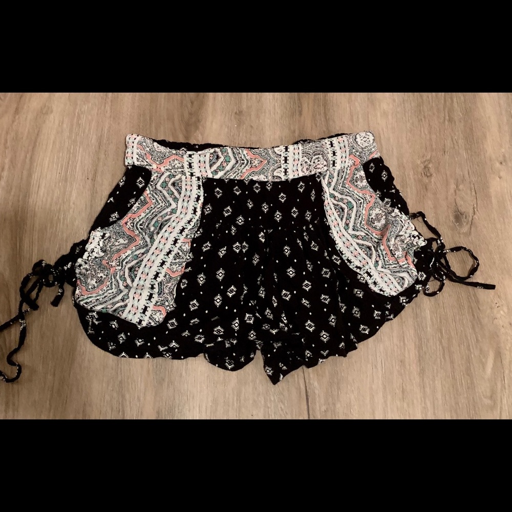 Flowy shorts